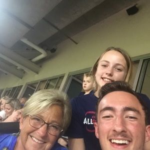 Meet your Posher, Austin